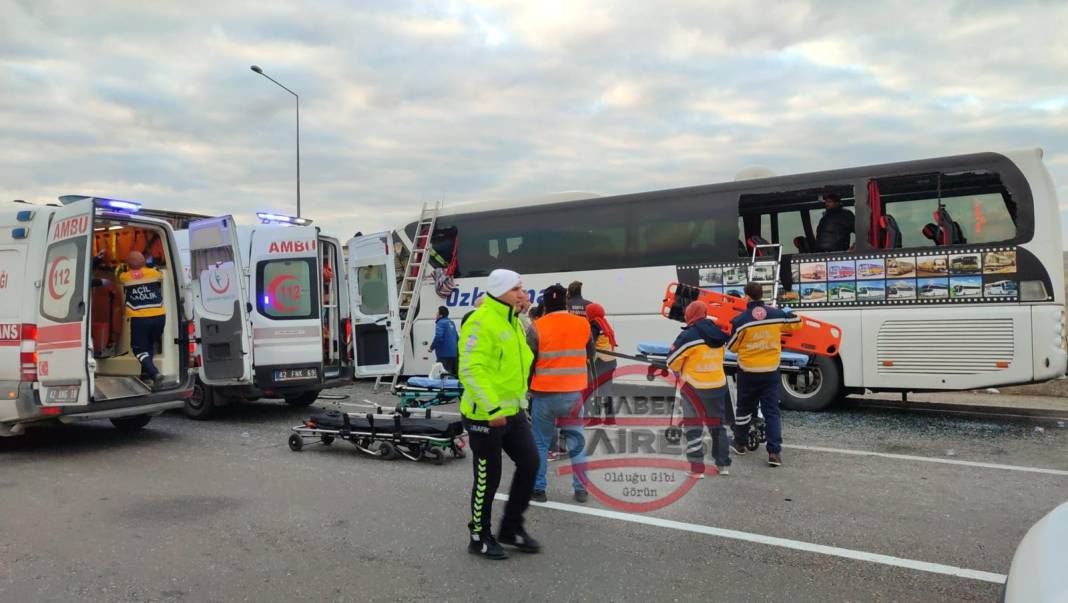 Konya’da yolcu otobüsü kazaya karıştı! Çok sayıda ölü ve yaralı var 7